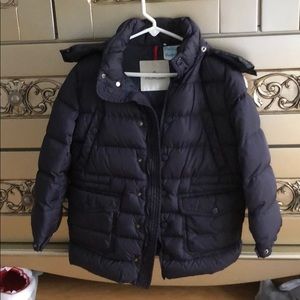 Boys Moncler puffer with real fur hood size 6 navy
